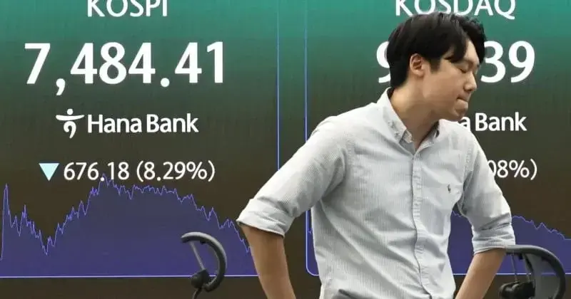 Foreign Investors Dump $62B in South Korean Stocks