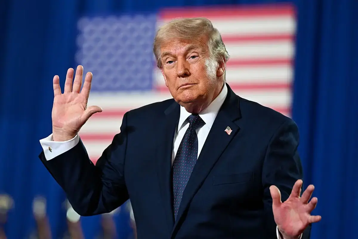 President Trump's Finances Under Scrutiny After 2025 Reports