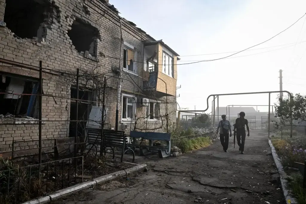 Retired Colonel Claims War Crimes Are Integral to Russia's Tactics in Ukraine