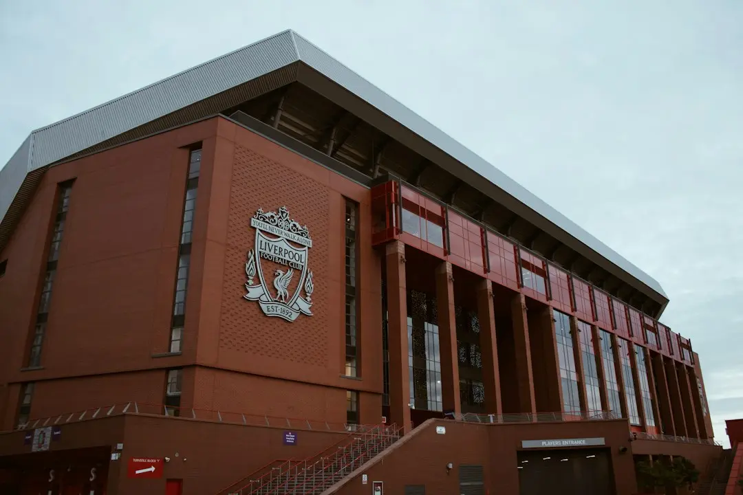 Liverpool Police Detain Demonstrators Near Major Labour Event