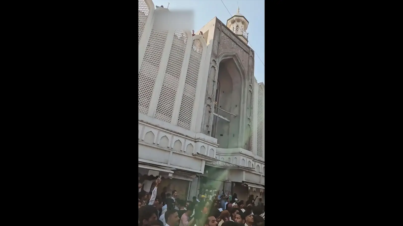 Muslims Rally Against Planned Demolition of Historic Mosque in Ujjain, India