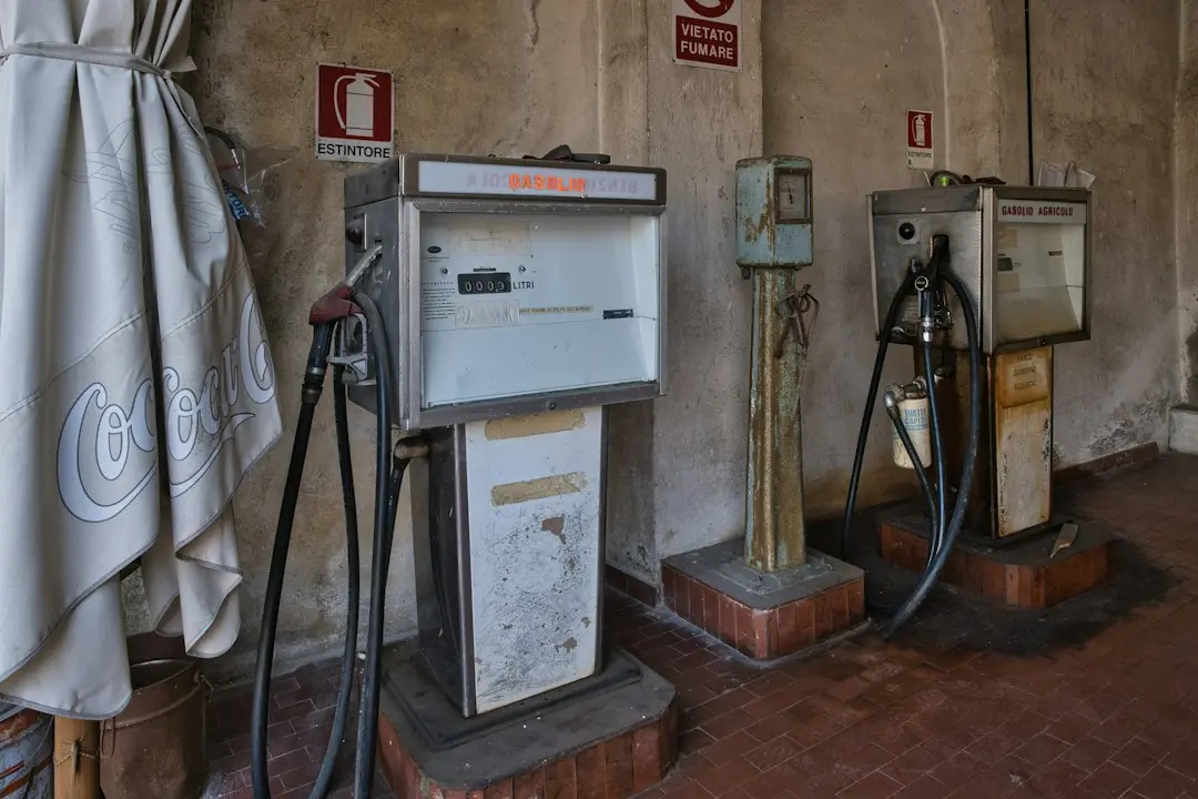 Italy's fuel crisis: SOCAR announces price cap at IP stations