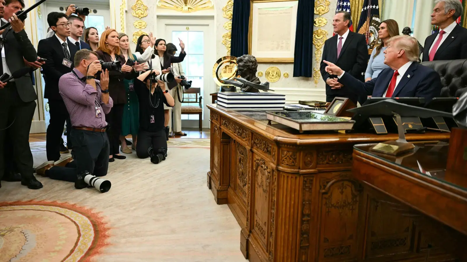 White House TV Pool Exits After Trump Press Ban
