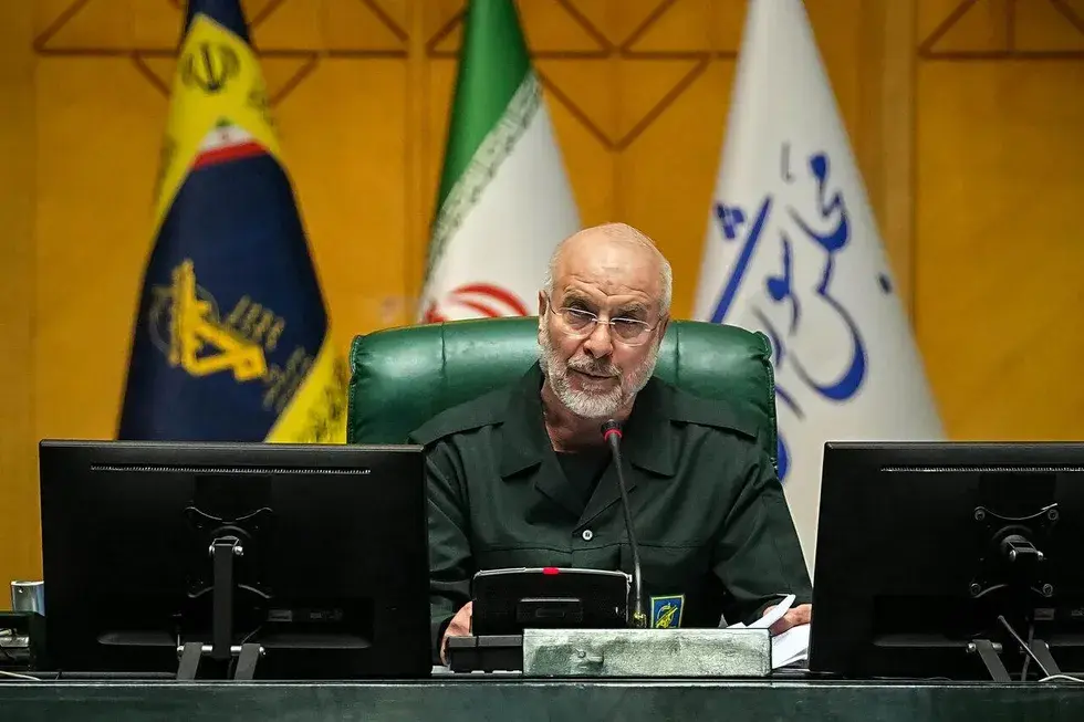 Iranian Conservatives Call for Nuclear Treaty Withdrawal Amid Regional Tensions