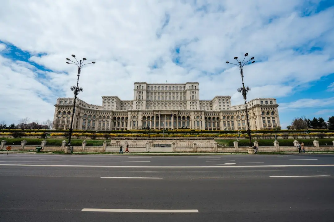Romania: political crisis fades, new government is formed
