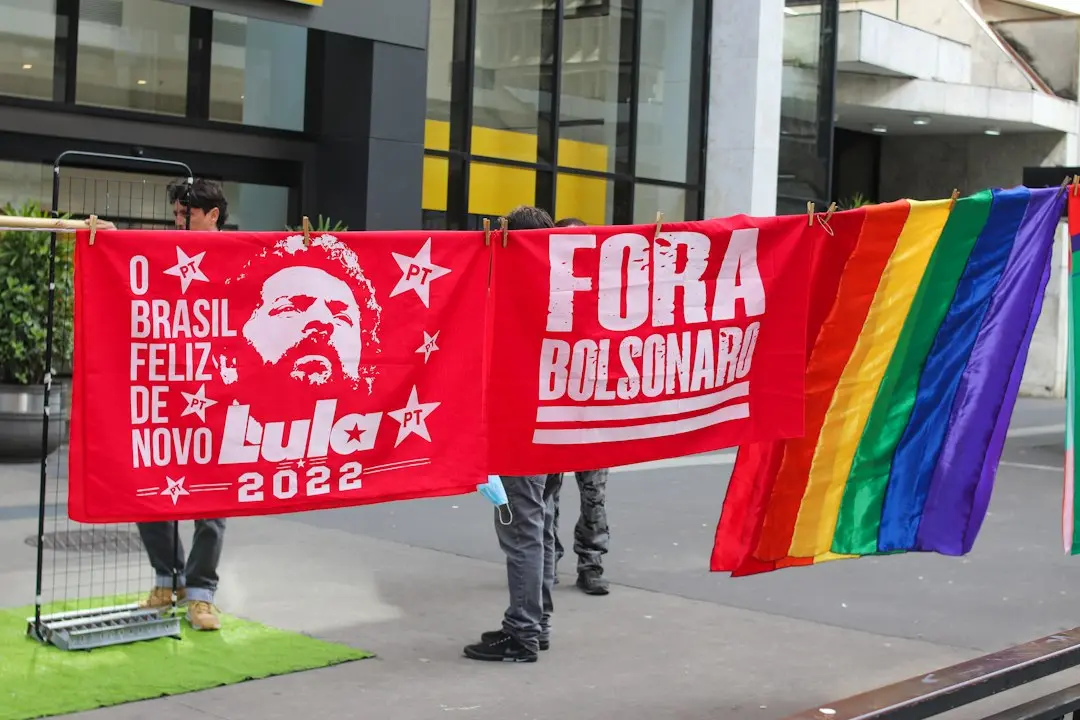 Lula and Bolsonaro Locked in Tight Race as Brazil Heads to Polls