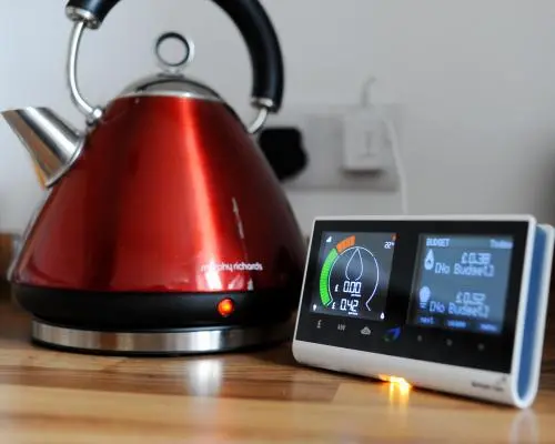 Regulator Proposes New Fees to Curb Aggressive Energy Pricing