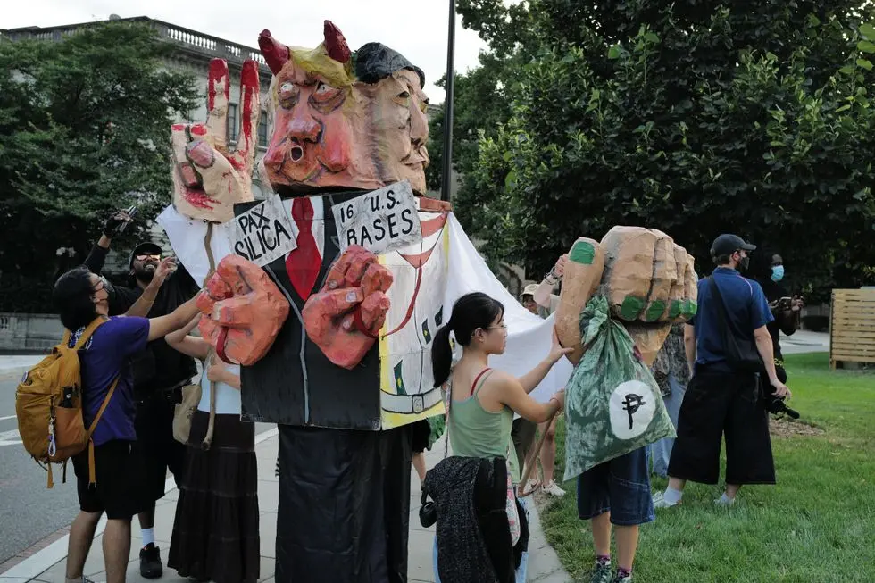 Philippine Protests Threaten US-Backed Data Centers