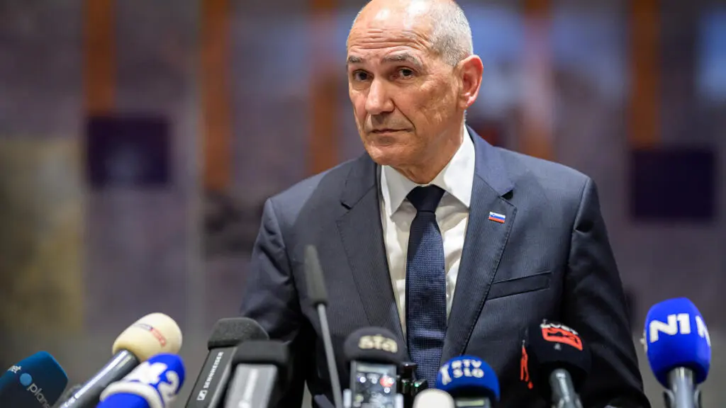 Slovenia Rejects Key Reform Bill in Referendum