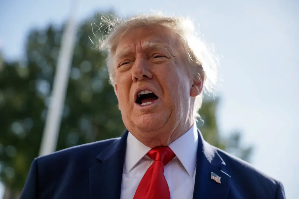 Trump Defends Musk Amid Starlink Disruptions