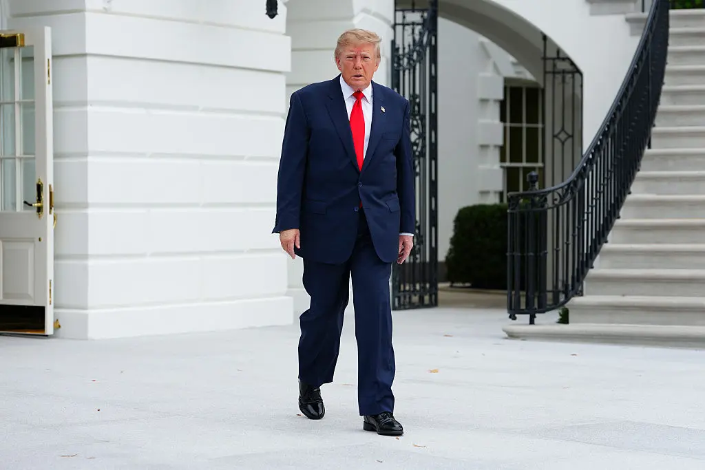 Trump Suggests US May Join Saudi Strikes Against Yemen's Houthi Rebels
