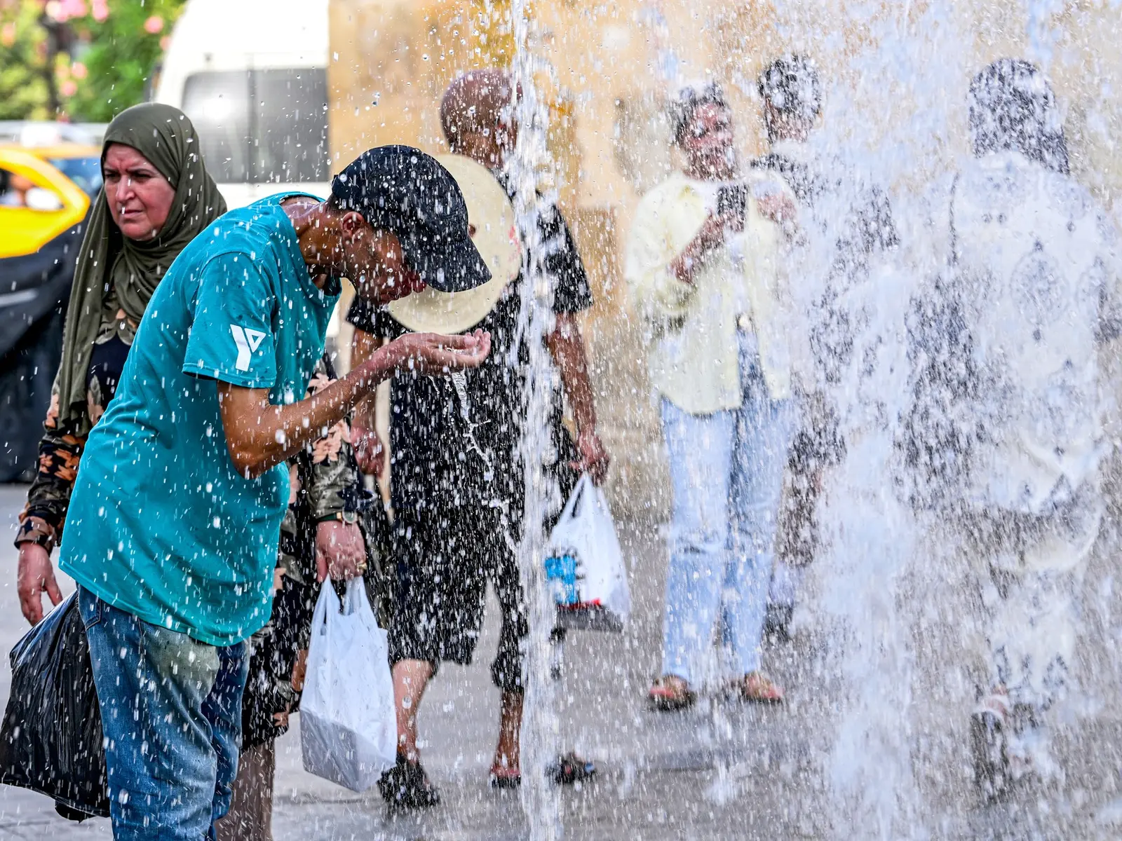 Tunisia faces extreme heat and rolling blackouts