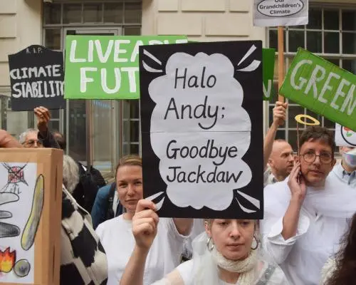 UK Gives Final Go-Ahead to Jackdaw Gas Field Off Scotland Coast