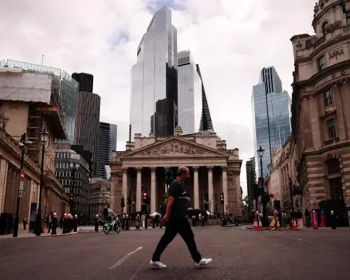 UK Government Borrowing Costs Reach Two-Decade Peak