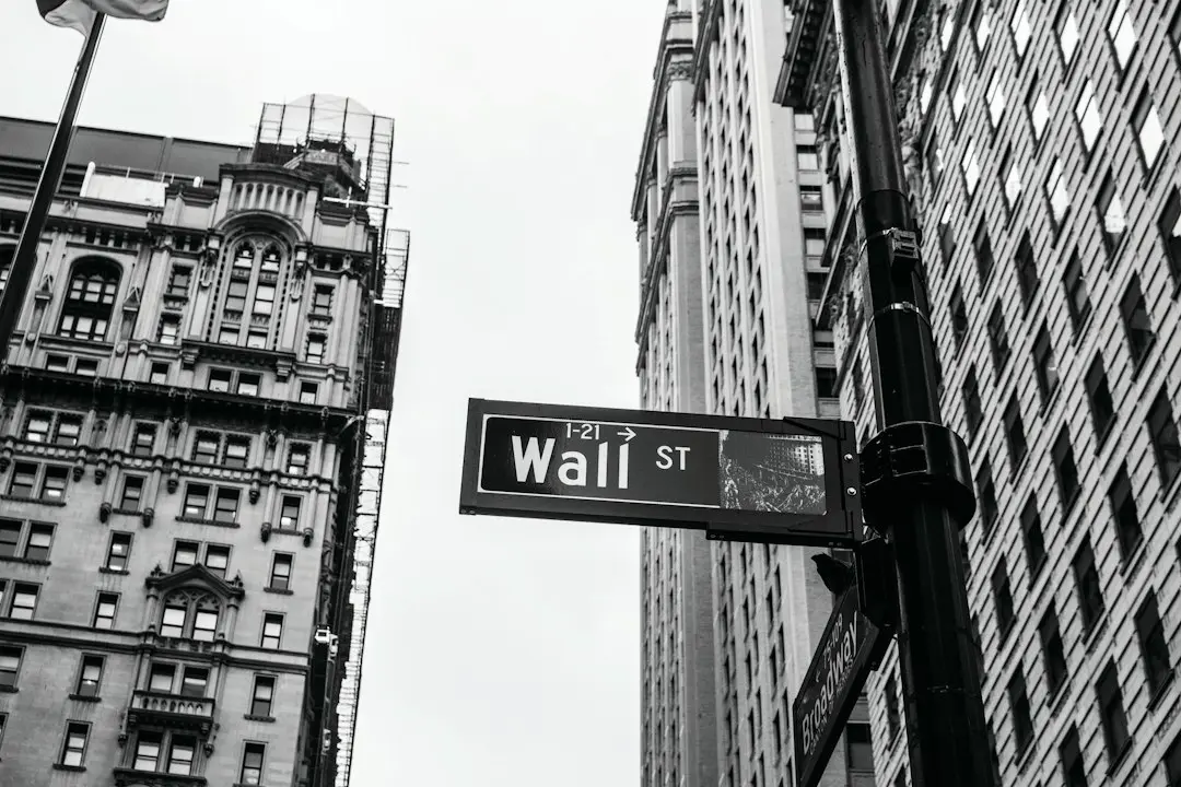 Wall Street Weighs Extreme Market Divergence As Bulls Eye New Records